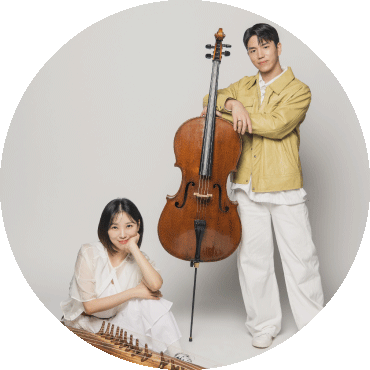 CelloGayageum poses with their instruments